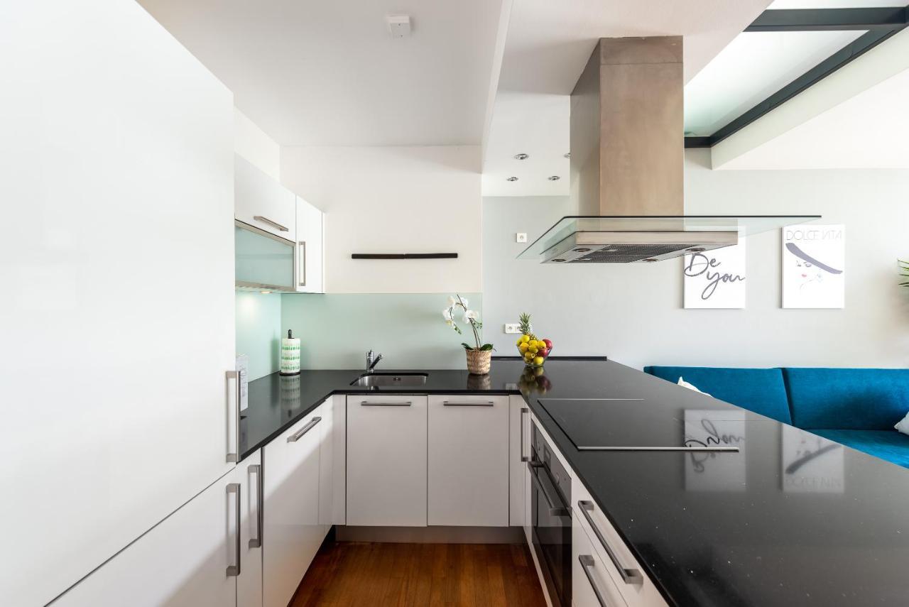 Apartment With Balcony And Parking Near The Prague Museum Extérieur photo