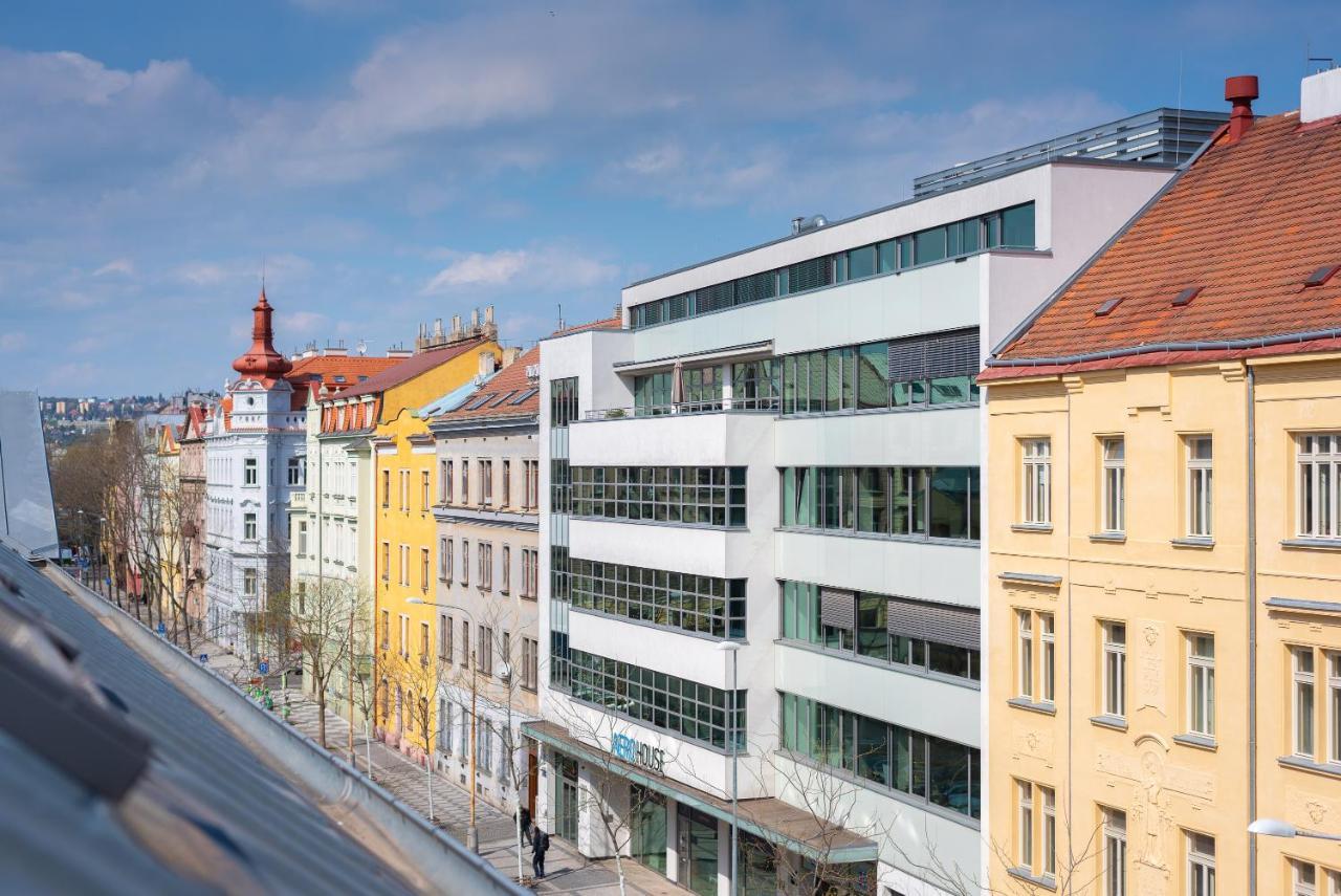 Apartment With Balcony And Parking Near The Prague Museum Extérieur photo